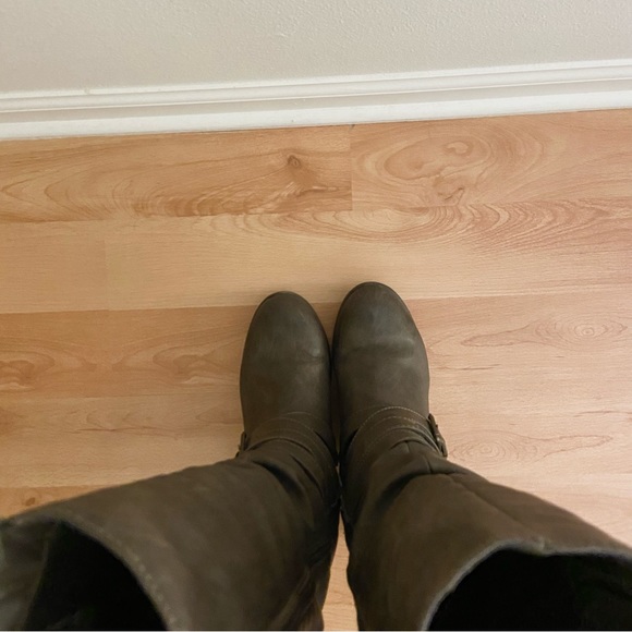 Mossimo Krissy Knee High Heeled Boots - Picture 11 of 13